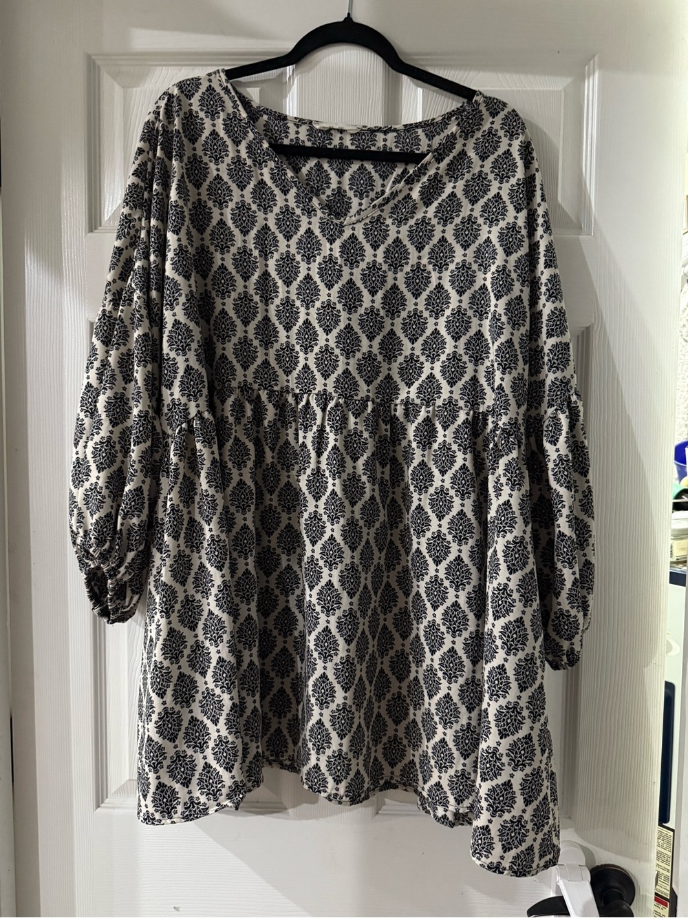 Loversized babydoll tunic top from the brand Jade by Jane. 3x